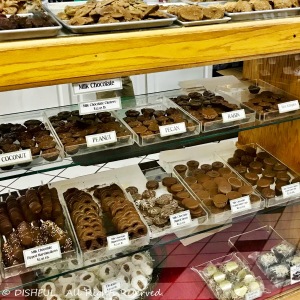 Southern Candymakers Praline Shop 2 arr